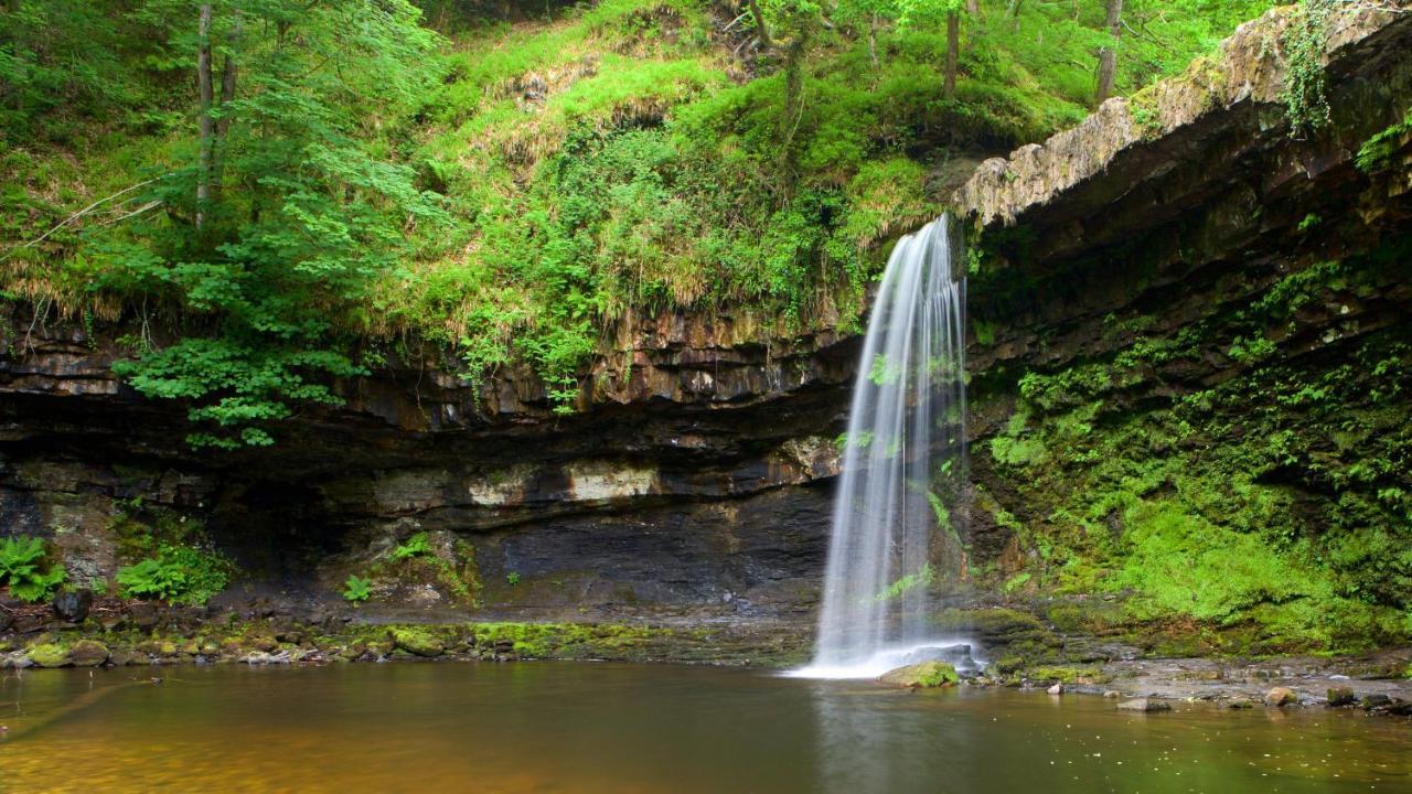 Riverside Brecon Bagian luar foto